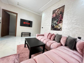 Modern & Cosy Studio City Center